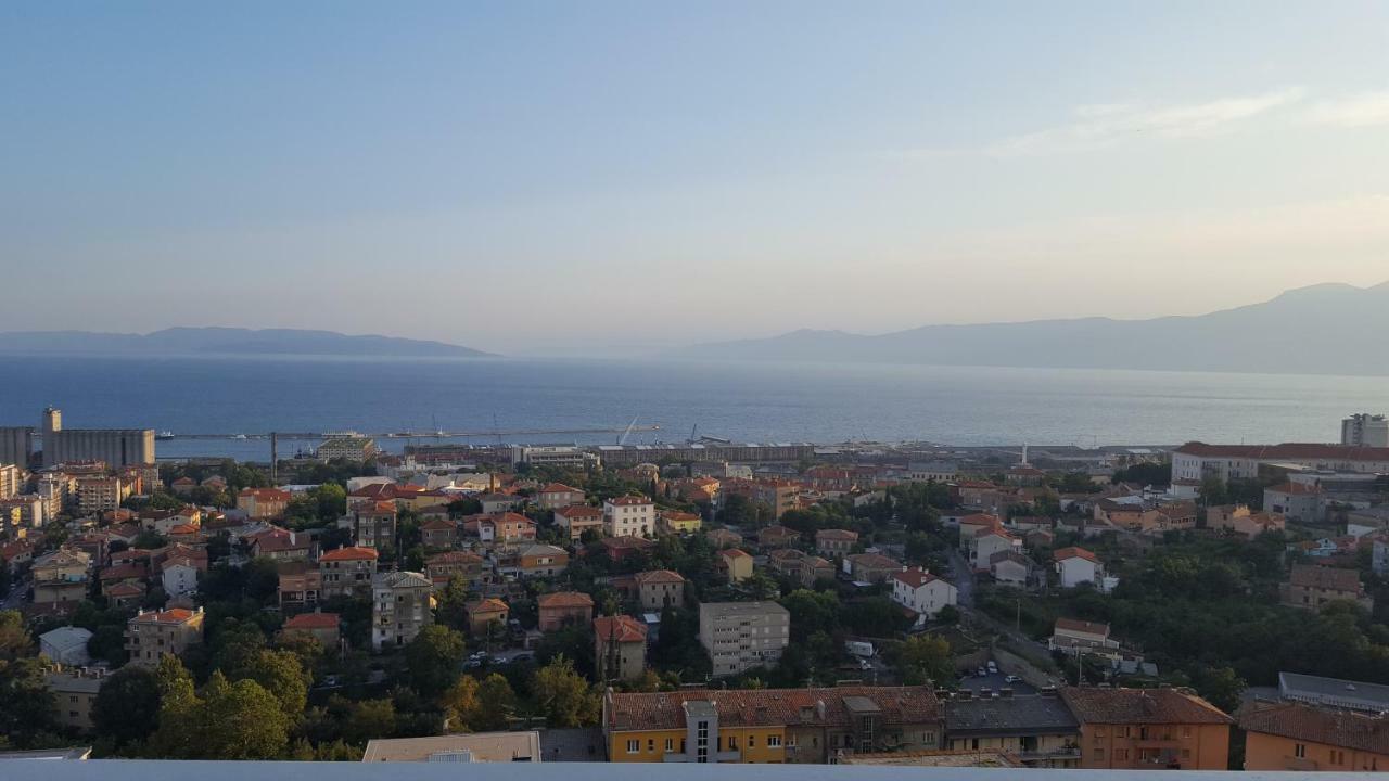 Sunny Kvarner Apartment リエカ エクステリア 写真